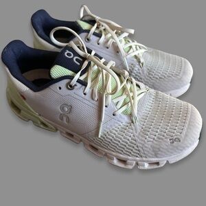 On Cloudflyer II 2 Running Shoes in Women's Size 8.5 White Green Meadow